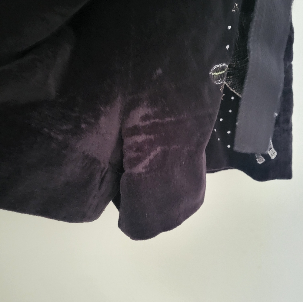 Zara Woman Size XS Embroidered Skort Wrap Shorts Black Velvet Face Whimsical - Picture 7 of 14